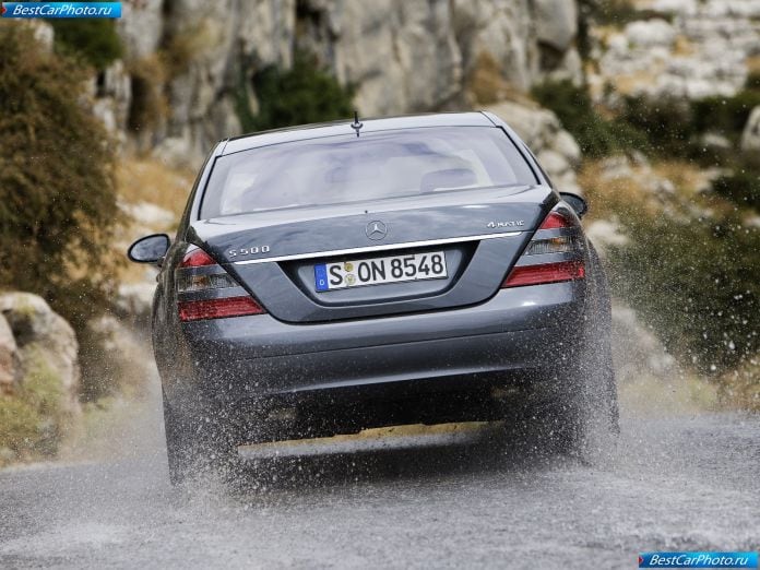 2007 Mercedes-Benz S 500 4matic - фотография 29 из 36 2007 Mercedes-Benz S 500 4matic - фотография 29 из 36