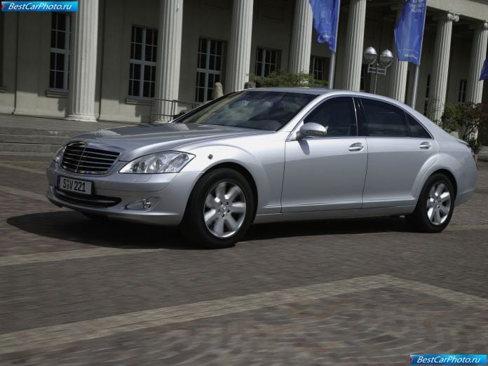 2007 Mercedes-Benz S 600 Guard - фотография 2 из 14 2007 Mercedes-Benz S 600 Guard - фотография 2 из 14
