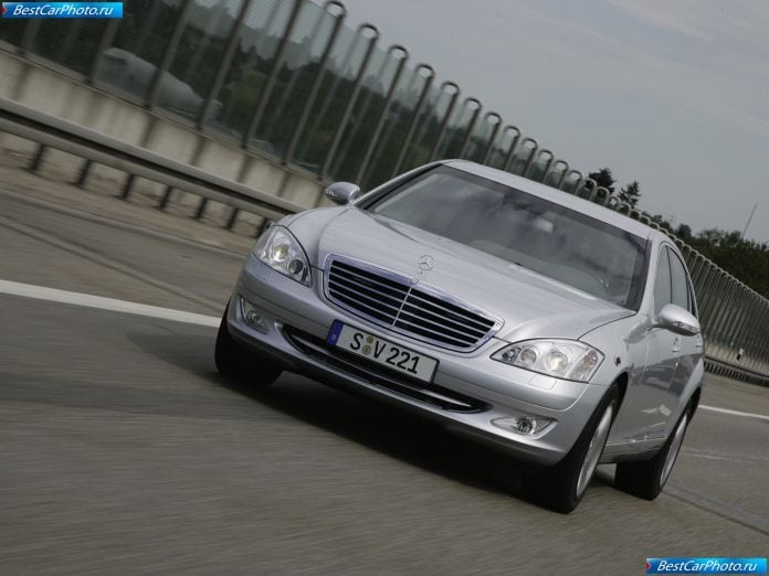 2007 Mercedes-Benz S 600 Guard - фотография 4 из 14