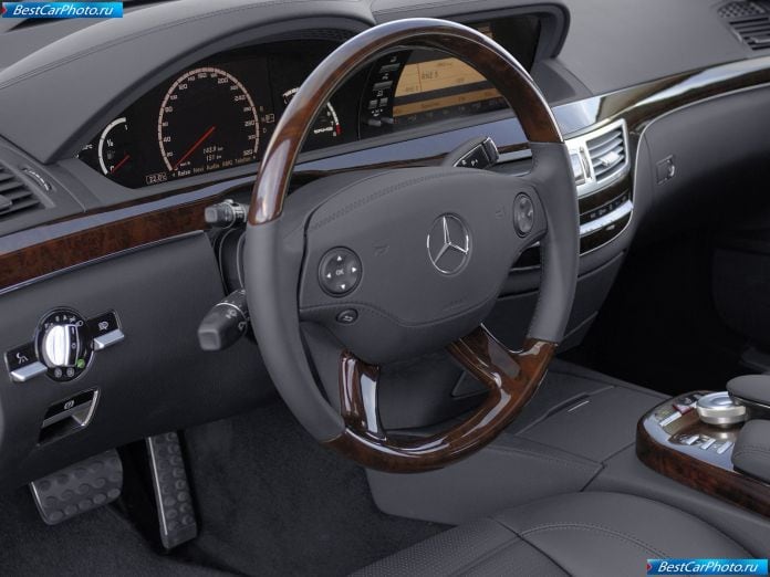 2007 Mercedes-Benz S 63 Amg - фотография 10 из 12 2007 Mercedes-Benz S 63 Amg - фотография 10 из 12