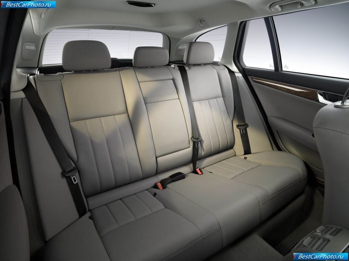 2008 Mercedes-Benz C-class Estate - фотография 148 из 238