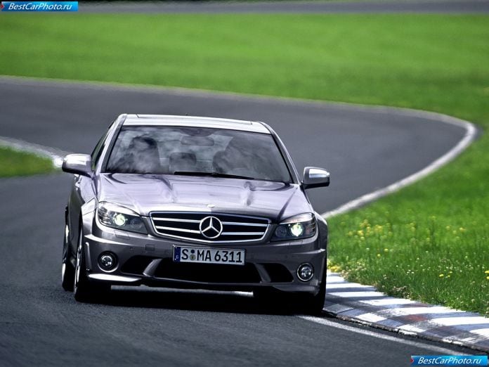 2008 Mercedes-Benz C63 Amg - фотография 19 из 45 2008 Mercedes-Benz C63 Amg - фотография 19 из 45