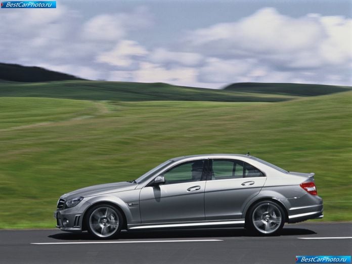2008 Mercedes-Benz C63 Amg - фотография 21 из 45 2008 Mercedes-Benz C63 Amg - фотография 21 из 45