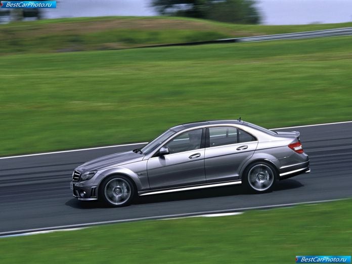 2008 Mercedes-Benz C63 Amg - фотография 22 из 45 2008 Mercedes-Benz C63 Amg - фотография 22 из 45