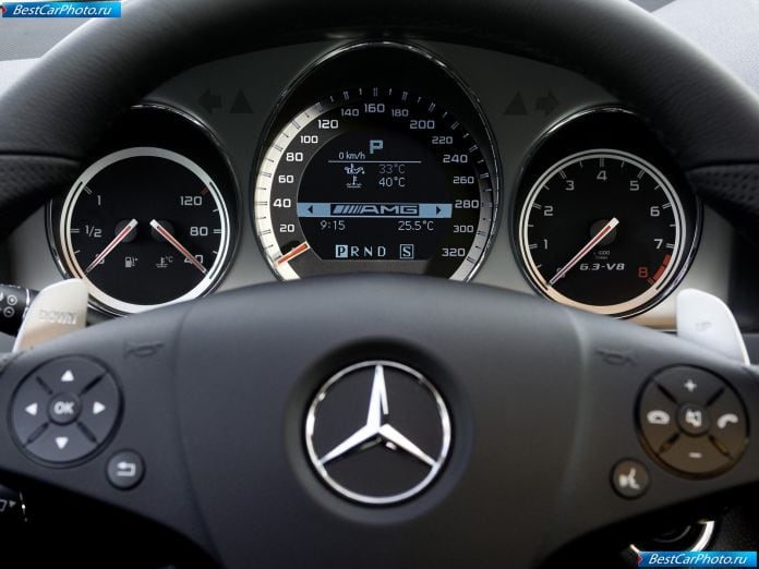 2008 Mercedes-Benz C63 Amg - фотография 40 из 45