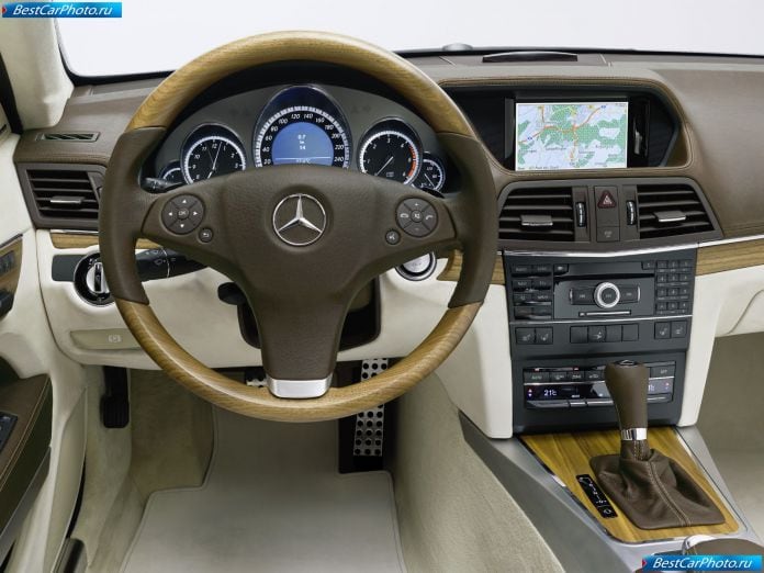 2008 Mercedes-Benz Fascination Concept - фотография 16 из 31