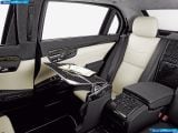 mercedes-benz_2008-s_600_guard_pullman_1600x1200_011.jpg