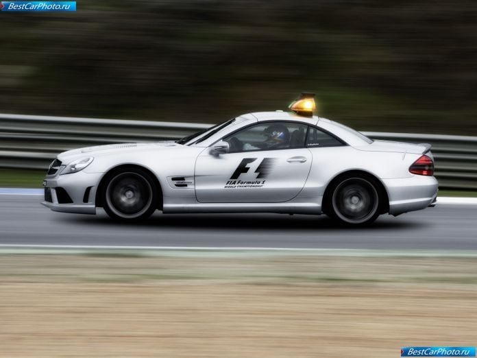 2008 Mercedes-Benz Sl 63 Amg F1 Safety Car - фотография 3 из 7 2008 Mercedes-Benz Sl 63 Amg F1 Safety Car - фотография 3 из 7