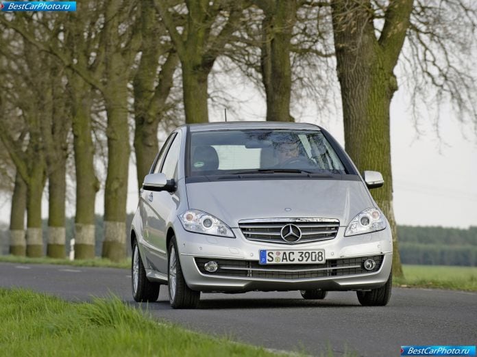 2009 Mercedes-Benz A-class - фотография 1 из 59 2009 Mercedes-Benz A-class - фотография 1 из 59