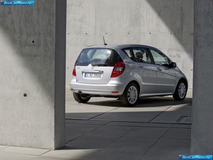 2009 Mercedes-Benz A-class - фотография 38 из 59 2009 Mercedes-Benz A-class - фотография 38 из 59