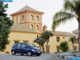 mercedes-benz_2009-b-class_1600x1200_008.jpg