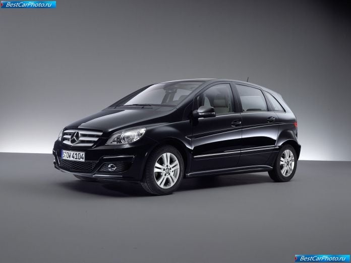 2009 Mercedes-Benz B-class - фотография 26 из 60 2009 Mercedes-Benz B-class - фотография 26 из 60