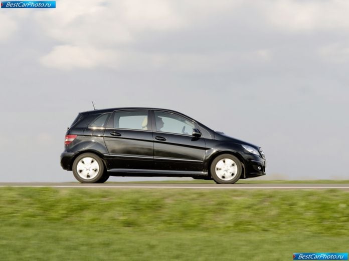 2009 Mercedes-Benz B-class - фотография 29 из 60