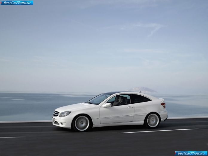 2009 Mercedes-Benz Clc - фотография 18 из 35