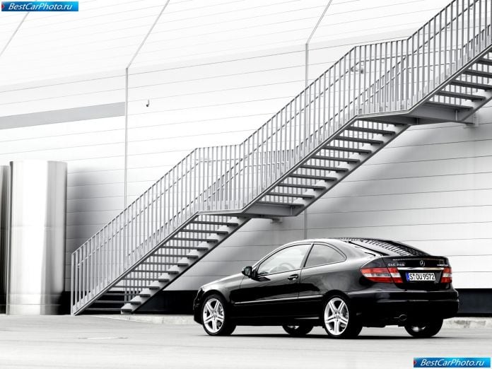 2009 Mercedes-Benz Clc - фотография 28 из 35