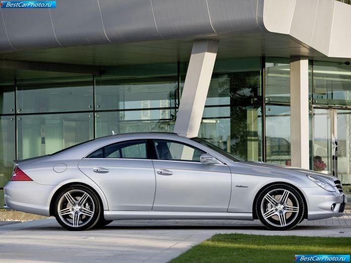 2009 Mercedes-Benz CLS 63 AMG - фотография 3 из 7
