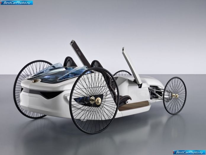 2009 Mercedes-Benz F-cell Roadster Concept - фотография 10 из 19 2009 Mercedes-Benz F-cell Roadster Concept - фотография 10 из 19