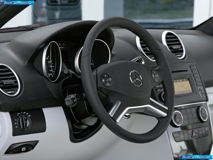 2009 Mercedes-Benz M-class - фотография 12 из 18 2009 Mercedes-Benz M-class - фотография 12 из 18