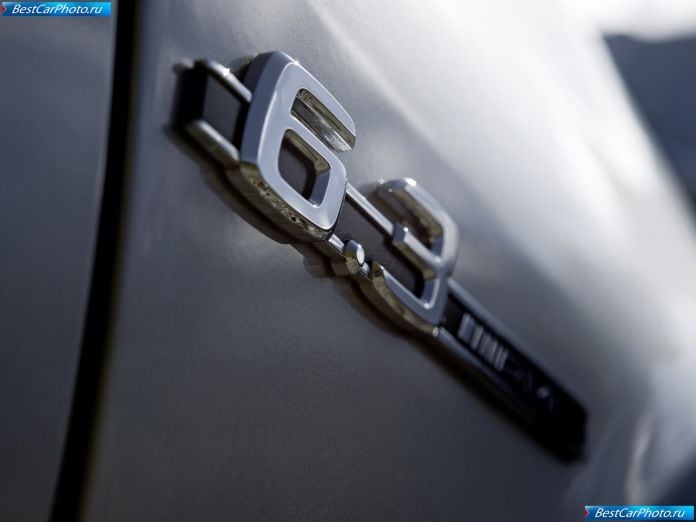 2009 Mercedes-Benz Ml63 Amg 10th Anniversary - фотография 15 из 20 2009 Mercedes-Benz Ml63 Amg 10th Anniversary - фотография 15 из 20