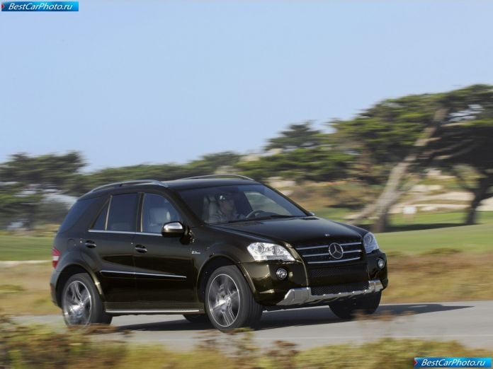 2009 Mercedes-Benz Ml63 Amg Performance Studio - фотография 10 из 39 2009 Mercedes-Benz Ml63 Amg Performance Studio - фотография 10 из 39