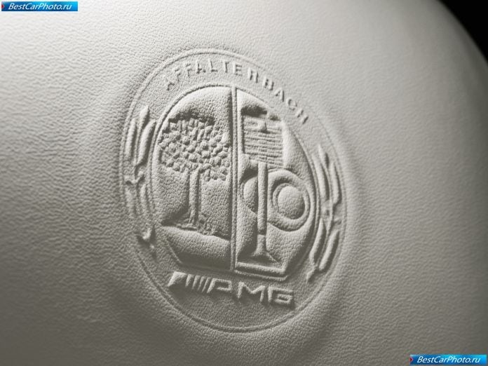 2009 Mercedes-Benz Ml63 Amg Performance Studio - фотография 29 из 39 2009 Mercedes-Benz Ml63 Amg Performance Studio - фотография 29 из 39