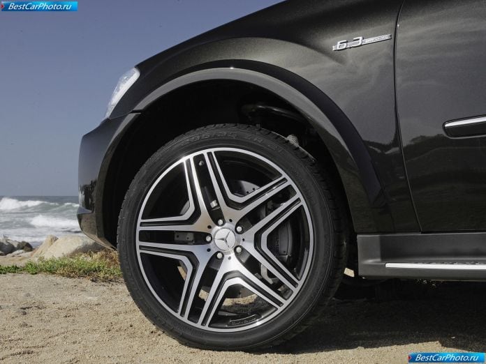 2009 Mercedes-Benz Ml63 Amg Performance Studio - фотография 32 из 39
