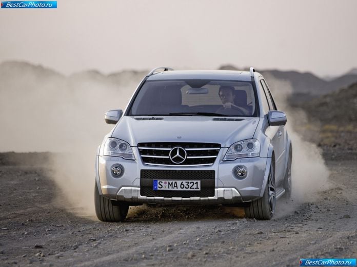 2009 Mercedes-Benz Ml 63 Amg - фотография 3 из 7 2009 Mercedes-Benz Ml 63 Amg - фотография 3 из 7
