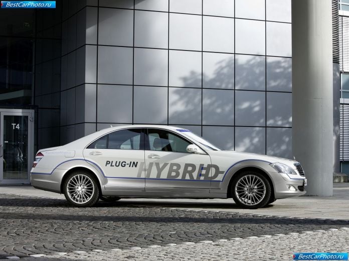 2009 Mercedes-Benz S500 Plug-in Hybrid Concept - фотография 4 из 5