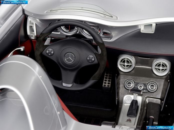 2009 Mercedes-Benz Slr Stirling Moss - фотография 31 из 49