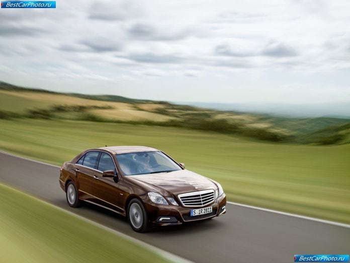 2010 Mercedes-Benz E-class - фотография 21 из 222