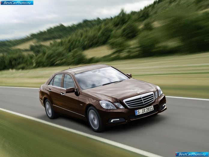 2010 Mercedes-Benz E-class - фотография 24 из 222