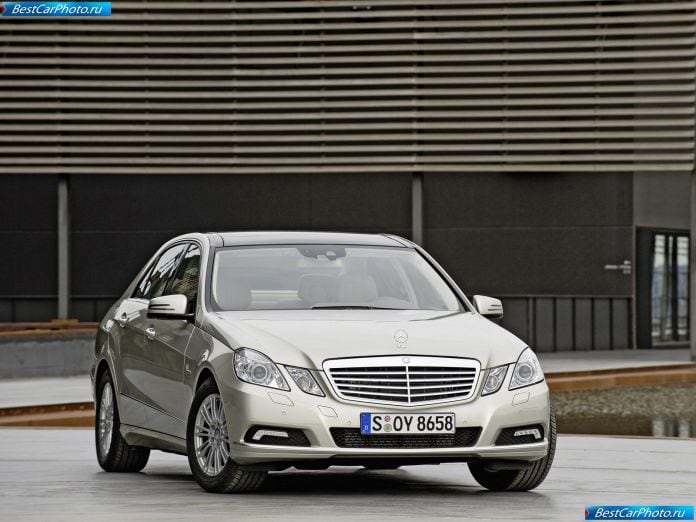 2010 Mercedes-Benz E-class - фотография 37 из 222 2010 Mercedes-Benz E-class - фотография 37 из 222