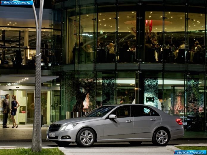 2010 Mercedes-Benz E-class - фотография 55 из 222 2010 Mercedes-Benz E-class - фотография 55 из 222