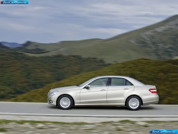 2010 Mercedes-Benz E-class - фотография 72 из 222