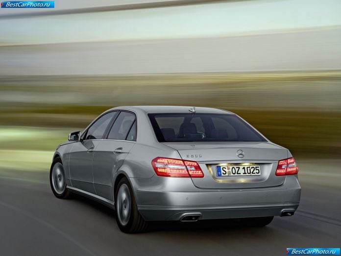 2010 Mercedes-Benz E-class - фотография 88 из 222