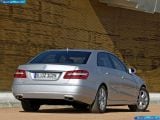 mercedes-benz_2010-e-class_1600x1200_090.jpg