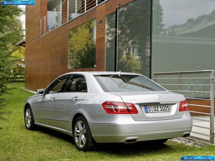 2010 Mercedes-Benz E-class - фотография 93 из 222 2010 Mercedes-Benz E-class - фотография 93 из 222