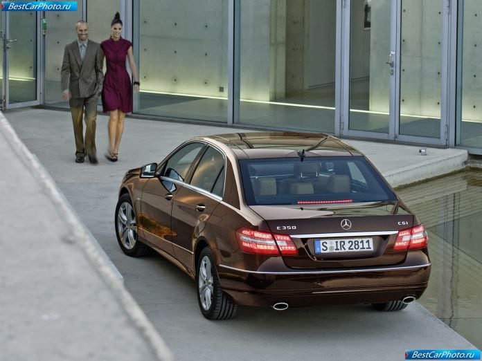 2010 Mercedes-Benz E-class - фотография 94 из 222 2010 Mercedes-Benz E-class - фотография 94 из 222