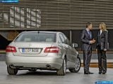 mercedes-benz_2010-e-class_1600x1200_102.jpg