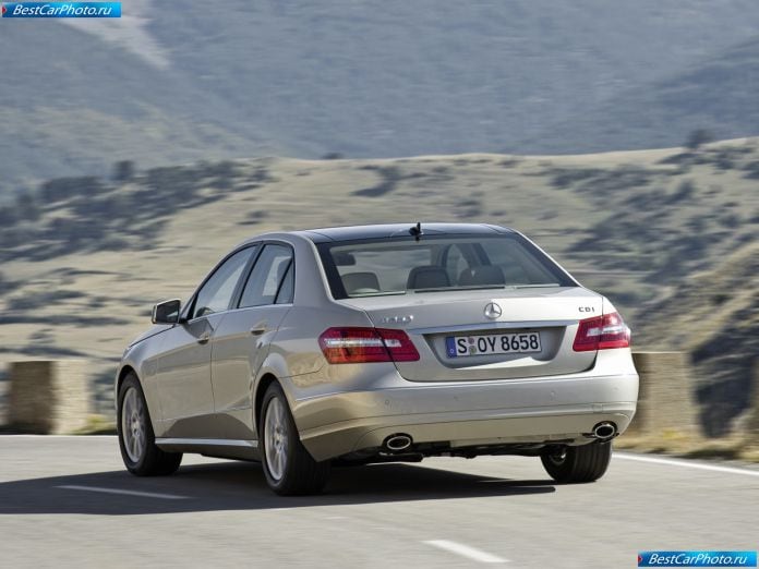 2010 Mercedes-Benz E-class - фотография 103 из 222