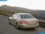 mercedes-benz_2010-e-class_1600x1200_104.jpg