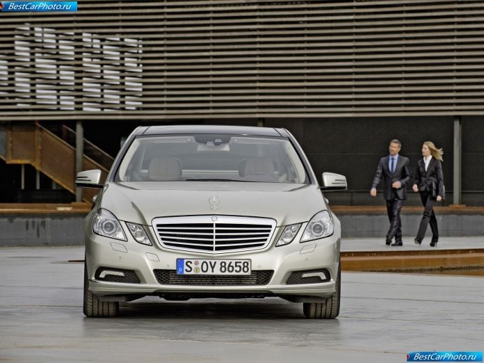 2010 Mercedes-Benz E-class - фотография 109 из 222