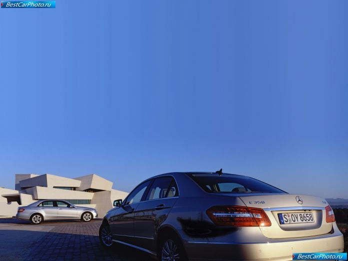 2010 Mercedes-Benz E-class - фотография 132 из 222