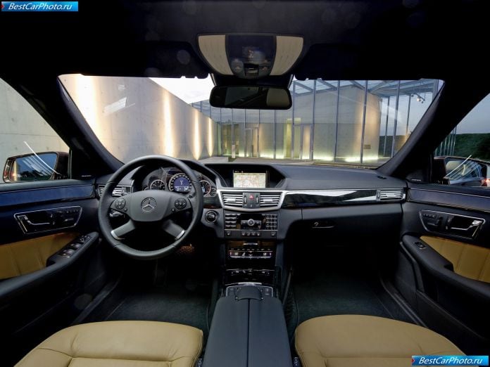 2010 Mercedes-Benz E-class - фотография 146 из 222