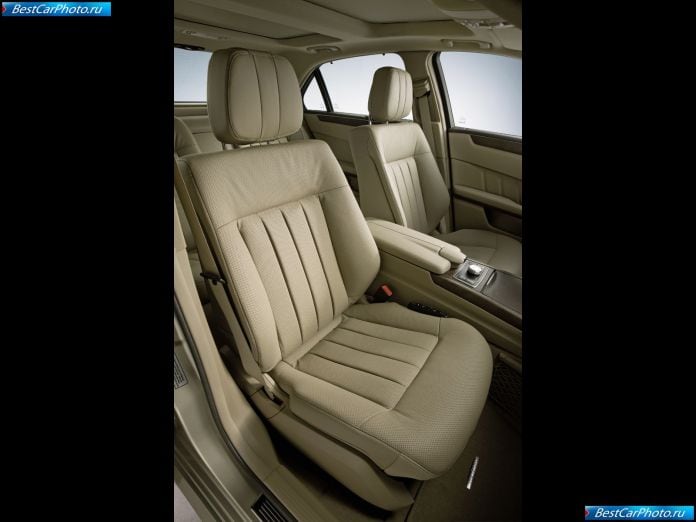2010 Mercedes-Benz E-class - фотография 184 из 222
