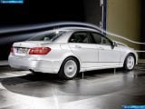 mercedes-benz_2010-e-class_1600x1200_190.jpg