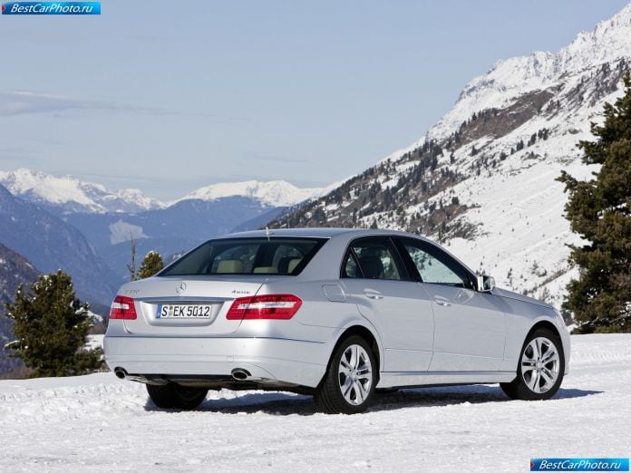 2010 Mercedes-Benz E-class 4matic - фотография 17 из 43 2010 Mercedes-Benz E-class 4matic - фотография 17 из 43