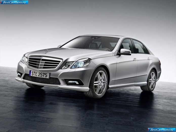 2010 Mercedes-Benz E-class Amg Sports Package - фотография 1 из 7