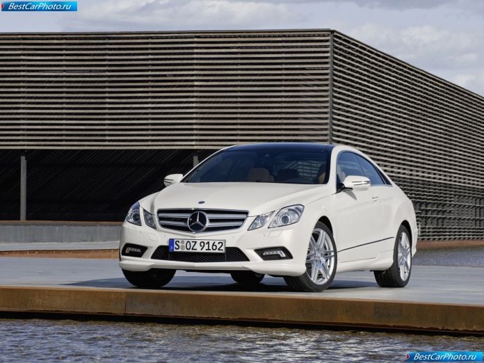 2010 Mercedes-Benz E-class Coupe - фотография 10 из 209 2010 Mercedes-Benz E-class Coupe - фотография 10 из 209