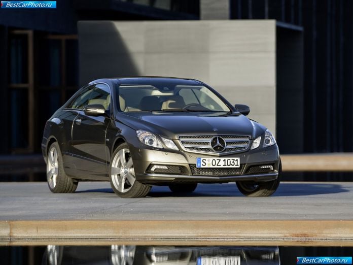 2010 Mercedes-Benz E-class Coupe - фотография 25 из 209